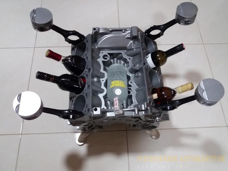 Audi V8 cena 350Eur predane